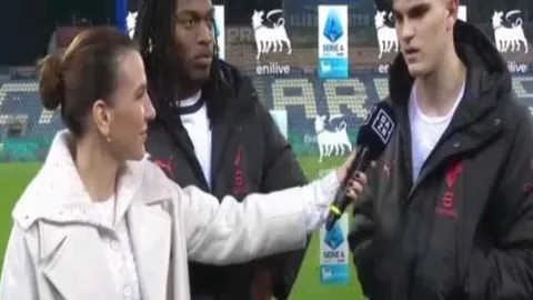 “桑托斯拉古纳客场逆袭记：4日激战胜过3日僵局！”